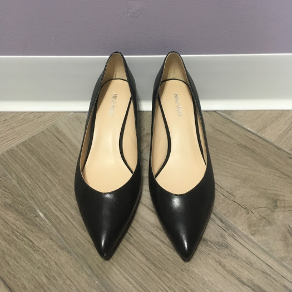 Black Leather Classic Low Kitten Heel Nine West